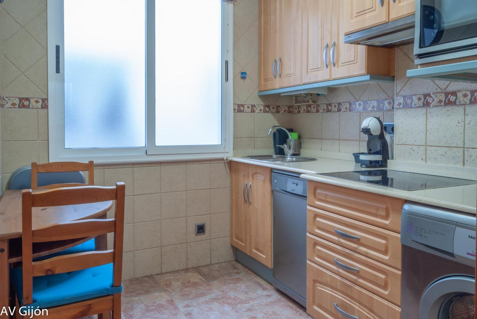 Ferienwohnung Av Premio Real 16 Gijón Exterior foto
