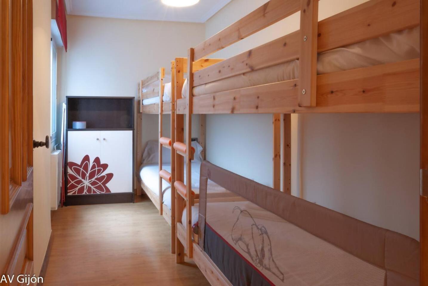 Ferienwohnung Av Premio Real 16 Gijón Exterior foto