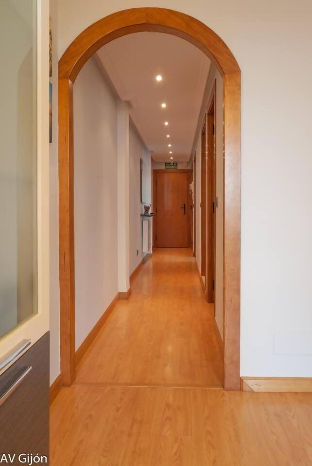 Ferienwohnung Av Premio Real 16 Gijón Exterior foto
