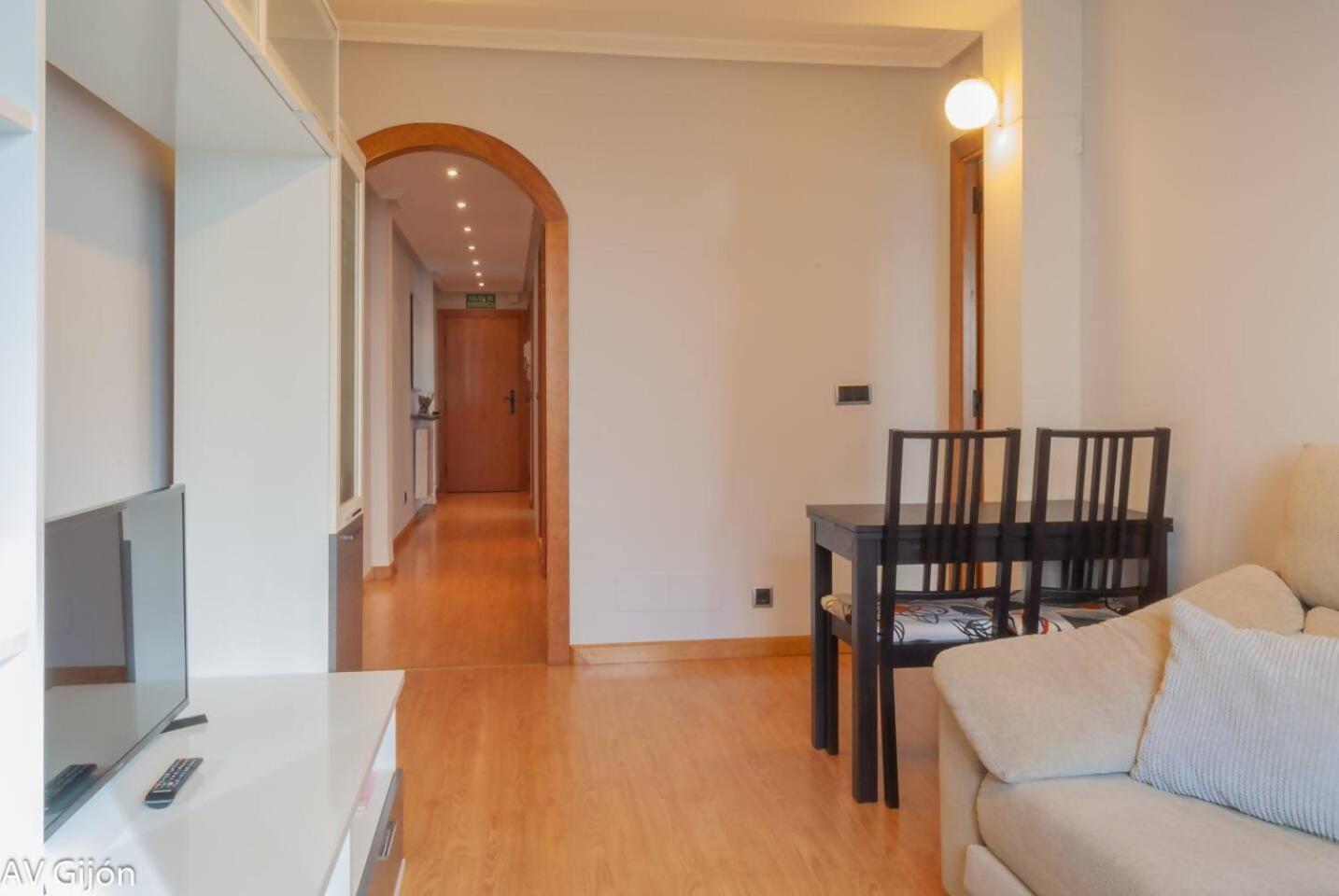 Ferienwohnung Av Premio Real 16 Gijón Exterior foto